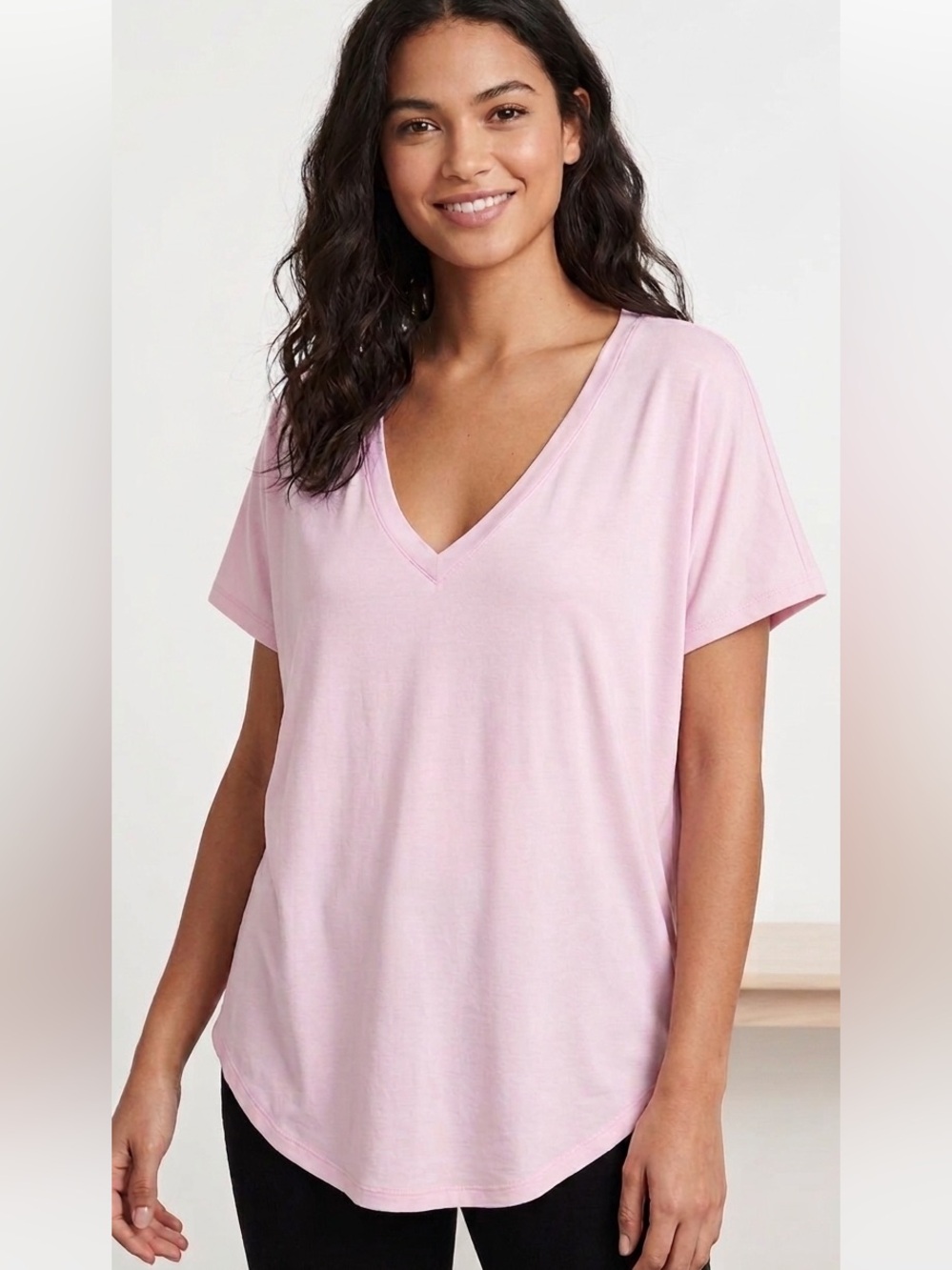 Express London Tee Oversized Light Pink V-Neck Tee M NWT